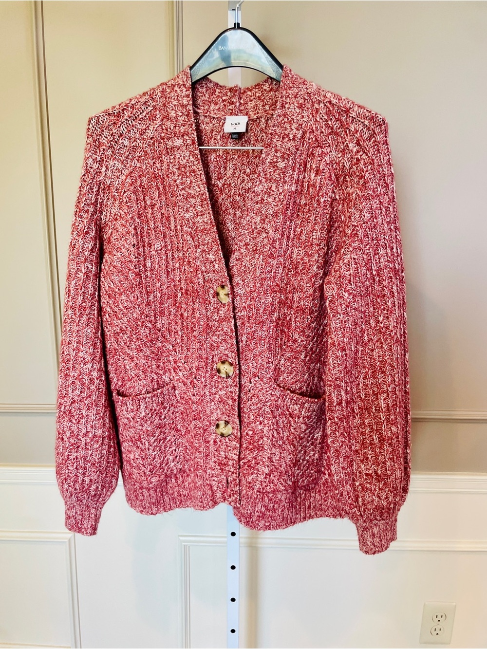 CAbi #4243 Medium Twist Yarn Button Up Cardigan Burgundy White Oversized